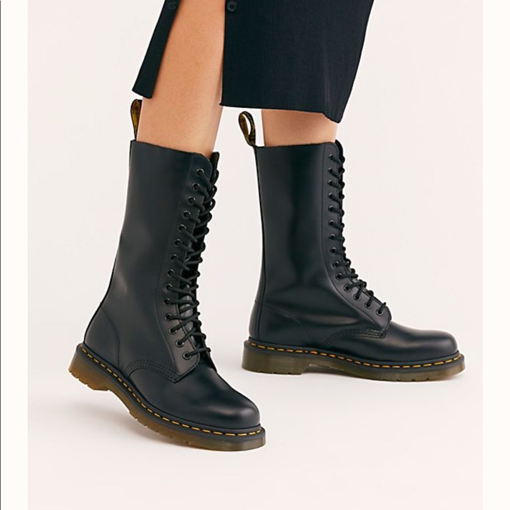 1914 doc martens black